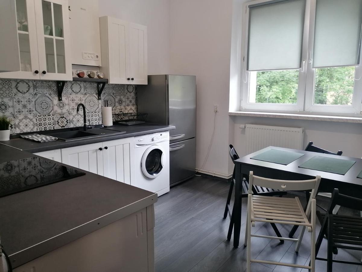 Apartament Z Widokiem Tarnowskie Góry Exteriör bild